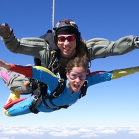 sky diving