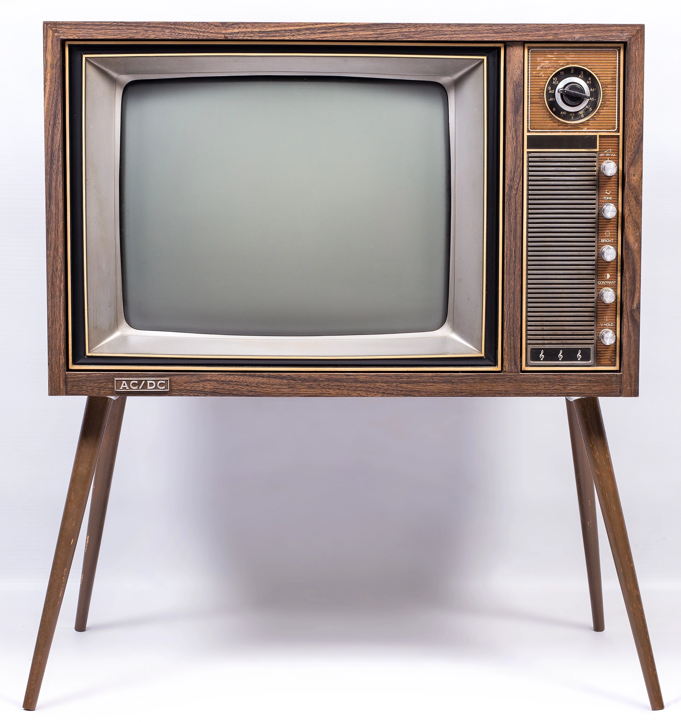 <p>old TV</p>