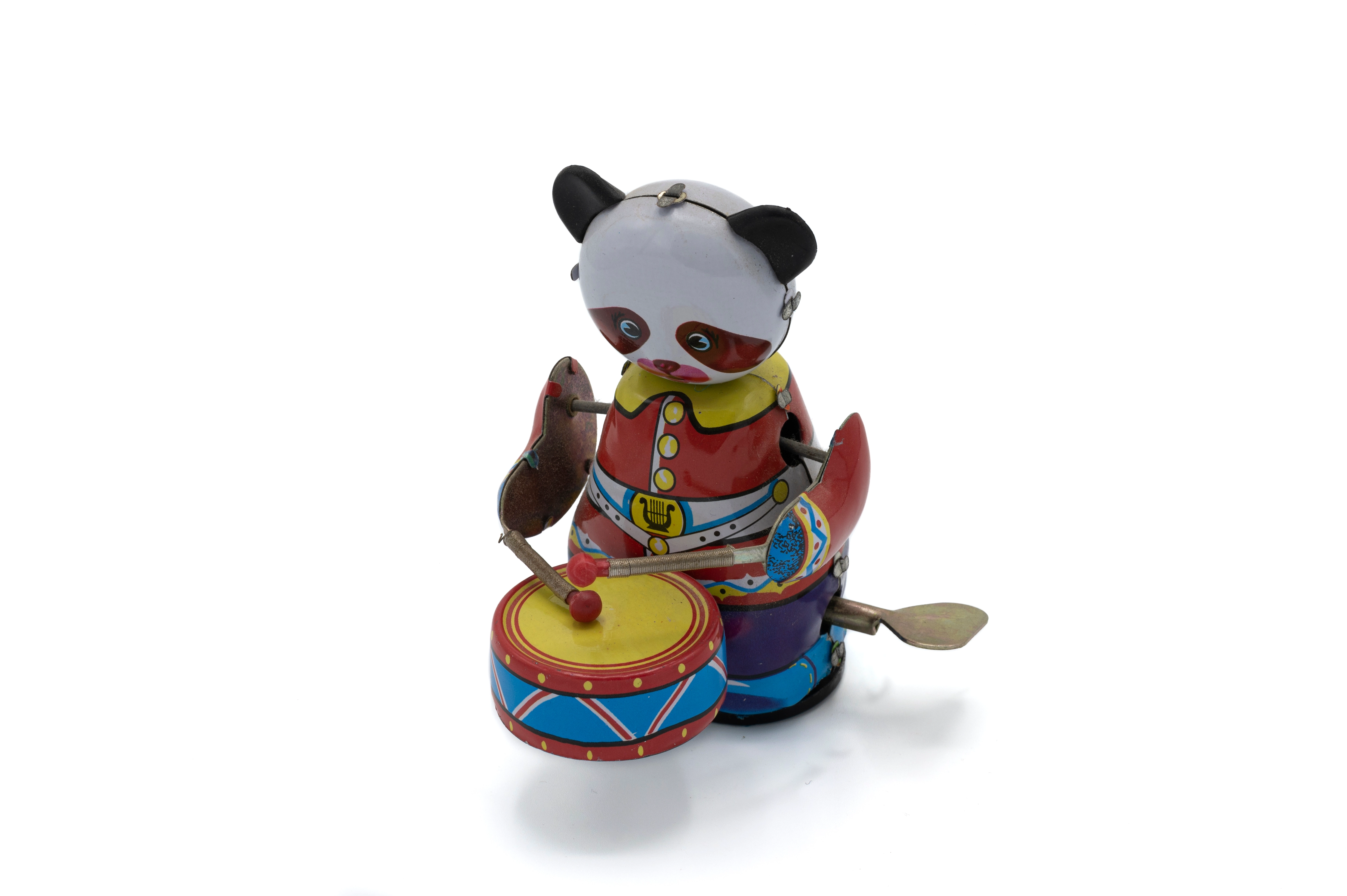 <p>wind-up toy</p>